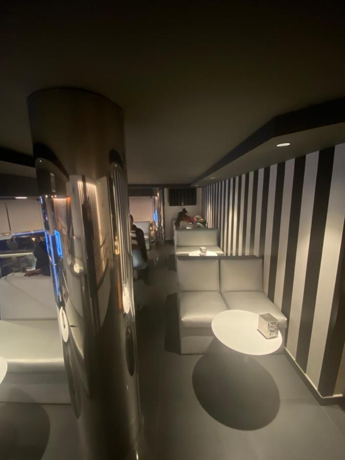 Hotel Hollywood Кангас Екстер'єр фото