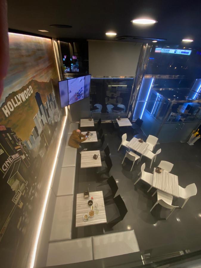 Hotel Hollywood Кангас Екстер'єр фото